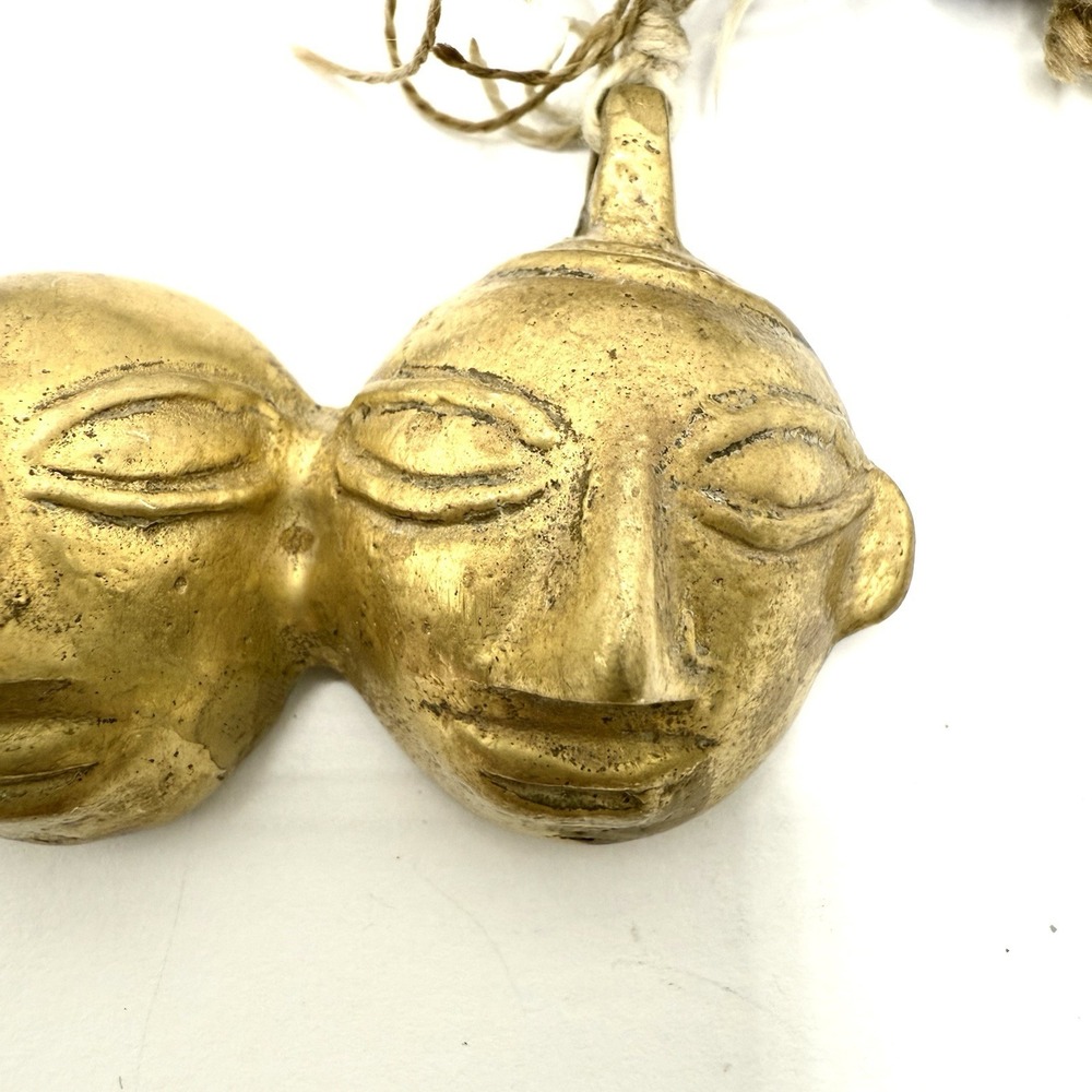 Vintage BRASS FACE MASK Pendant Necklace Warrior Tribal Glass Beads Fight Blue - Picture 5 of 10